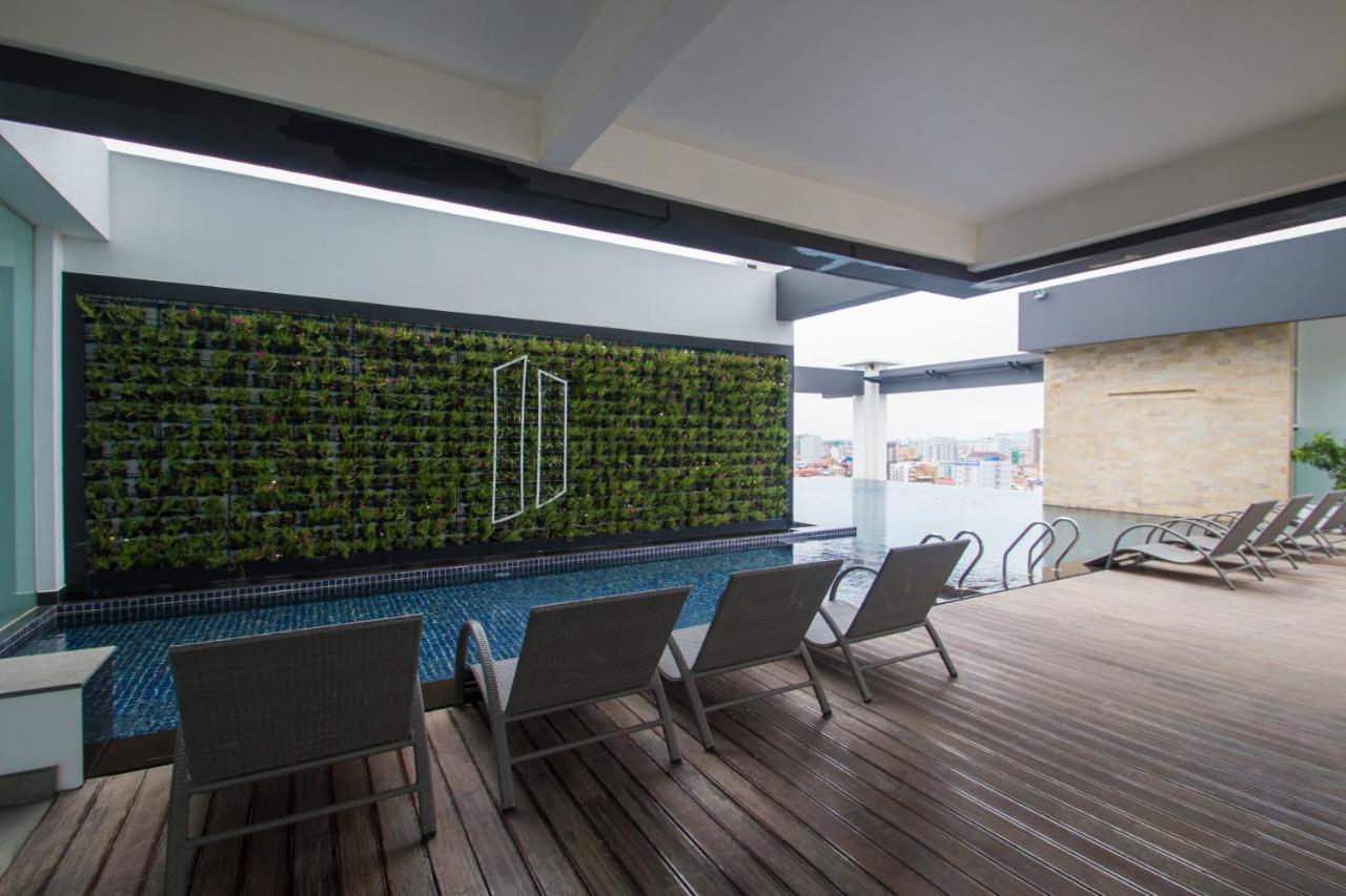 Naki Suites @ Silvertown Phnom Penh Eksteriør bilde