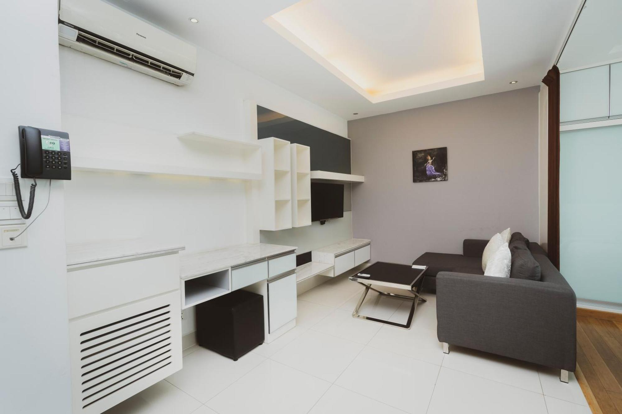 Naki Suites @ Silvertown Phnom Penh Eksteriør bilde